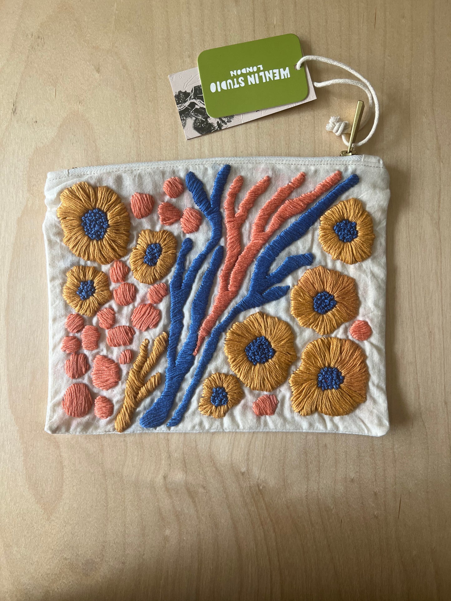 Pouch bag