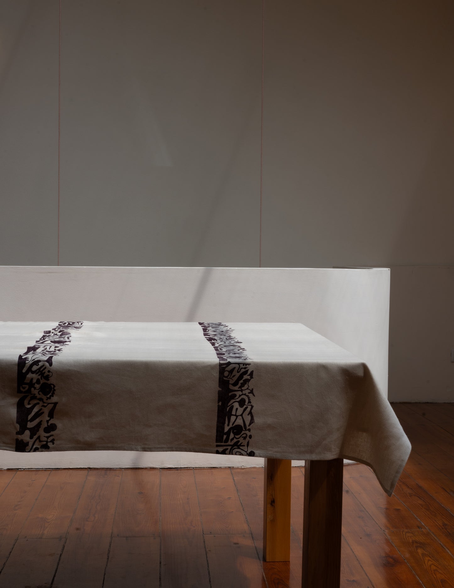 Pocket Treaures tablecloth, small