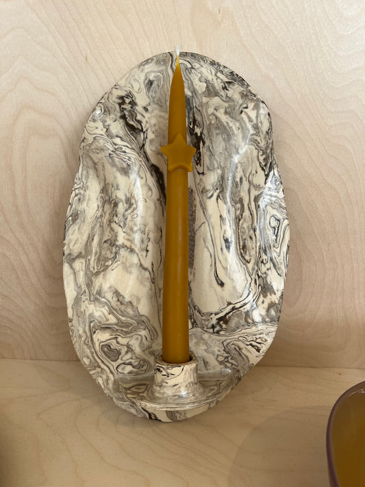 Wall mounted candle holder