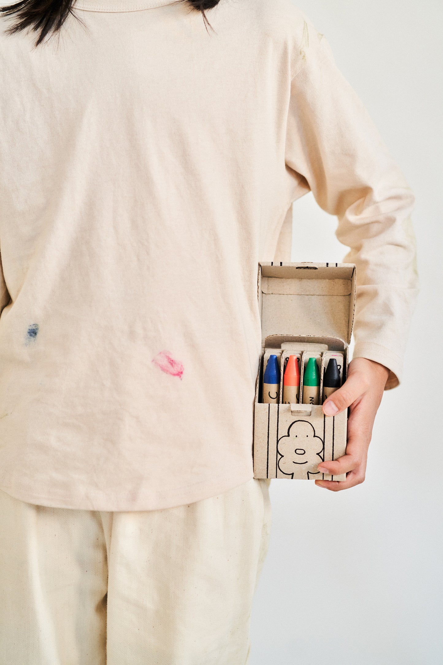 Doona's Magic Crayons